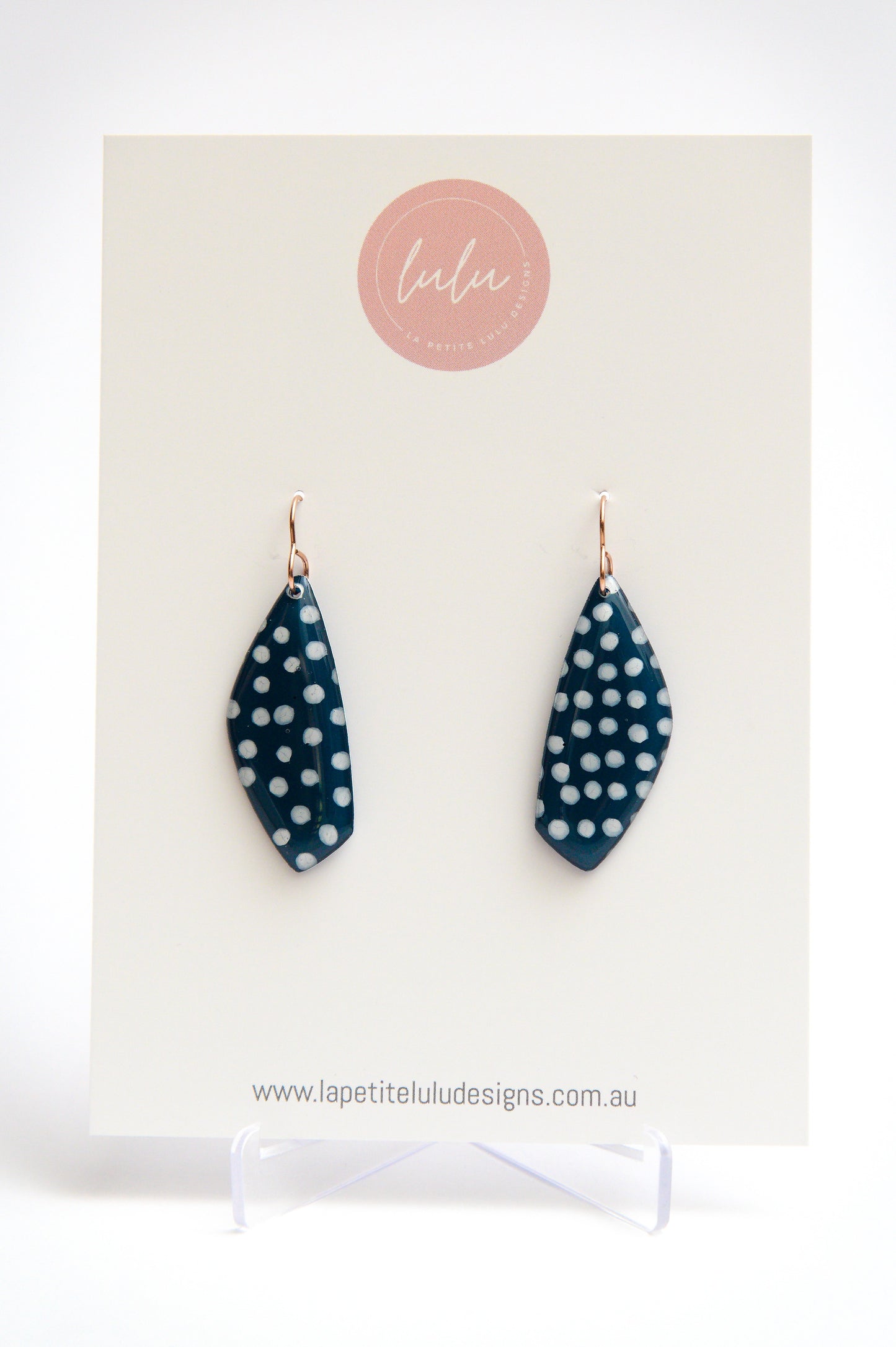 Abstract Teardrop Hook | Speckled