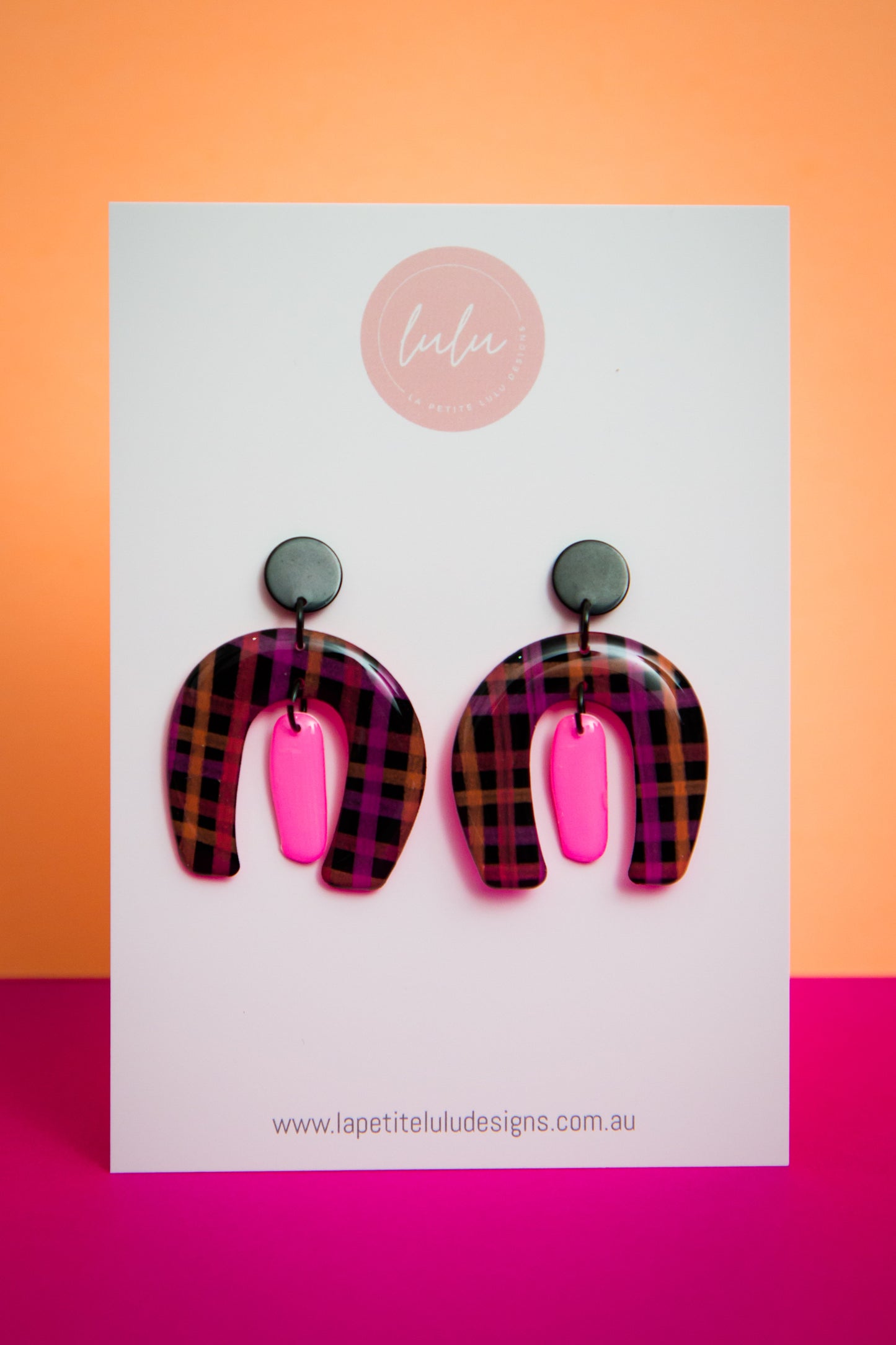 Neon Abstract Gingham Rainbows | Black