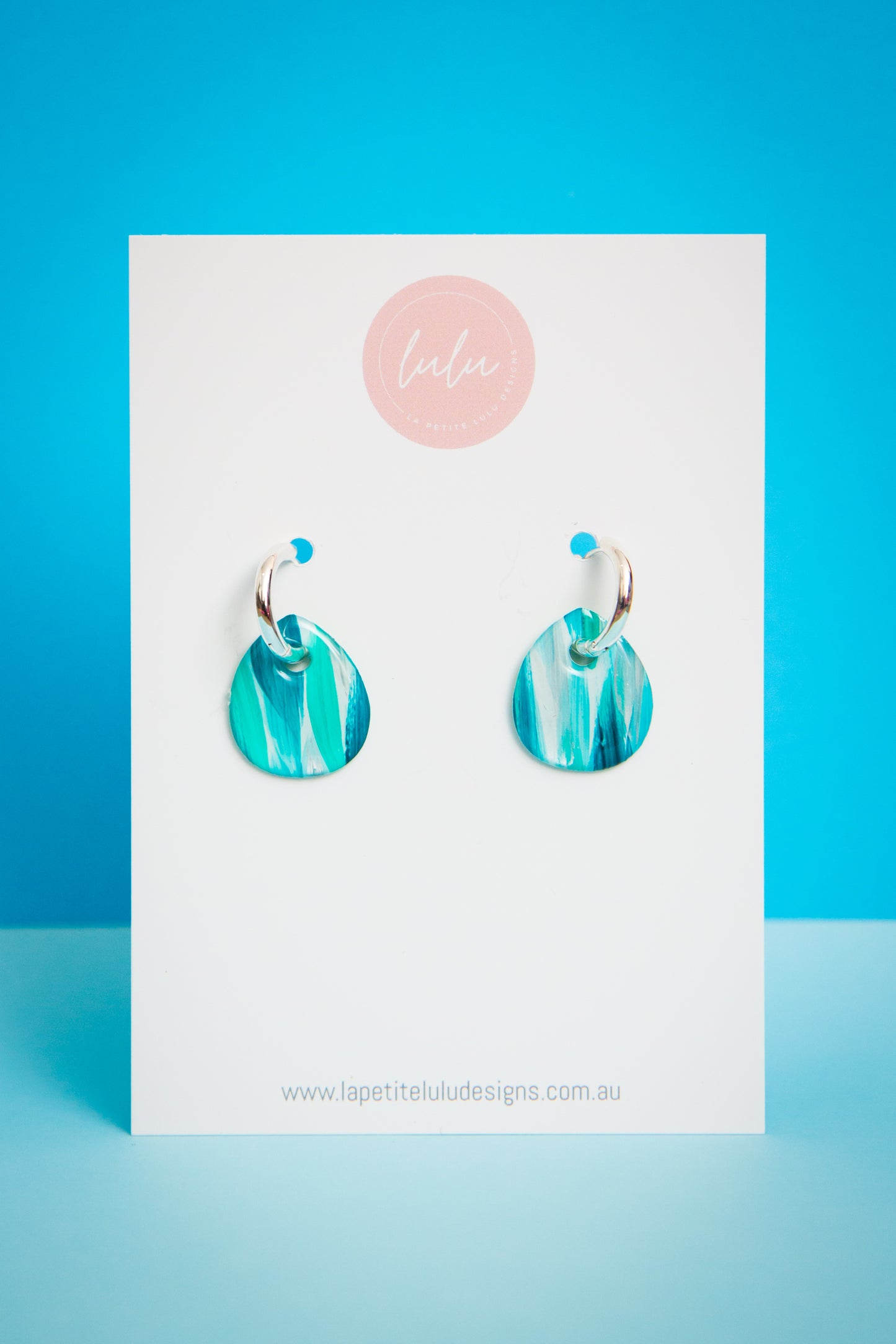 Isabella Huggie Hoops | Nothing in Common
