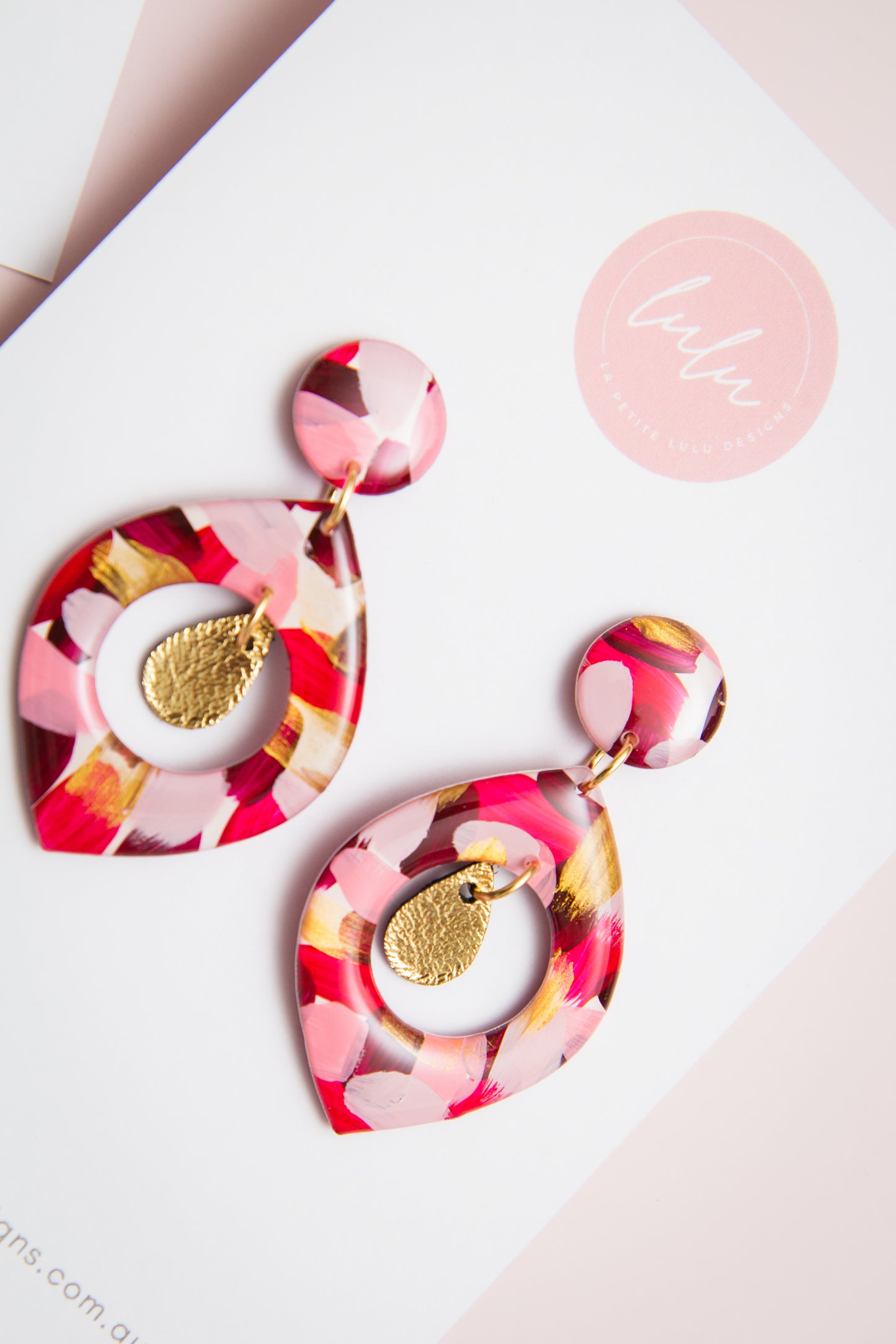 Florence Dangle | Mulled Horizon