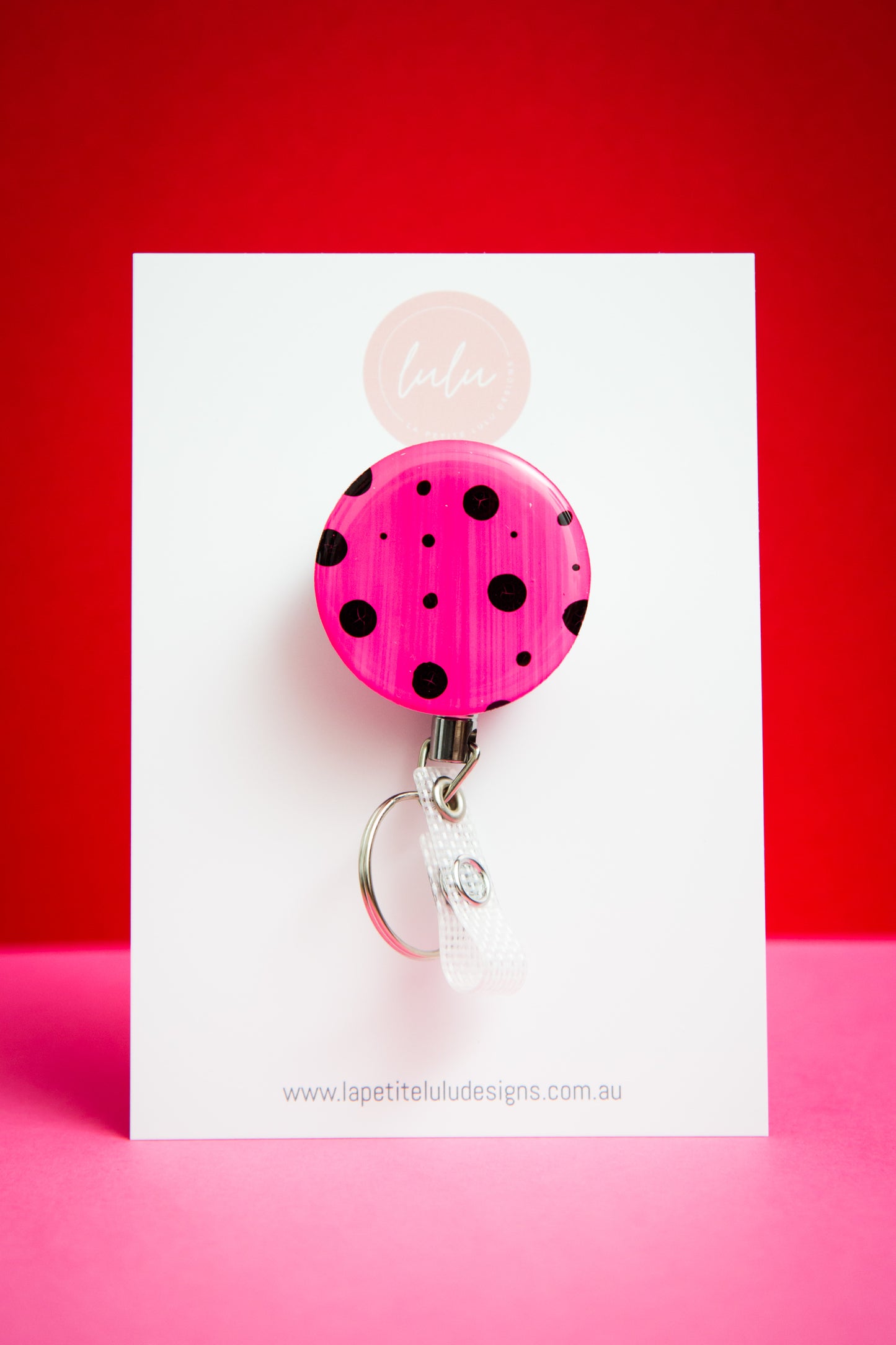 Badge Reel | Spot Love (Pink)