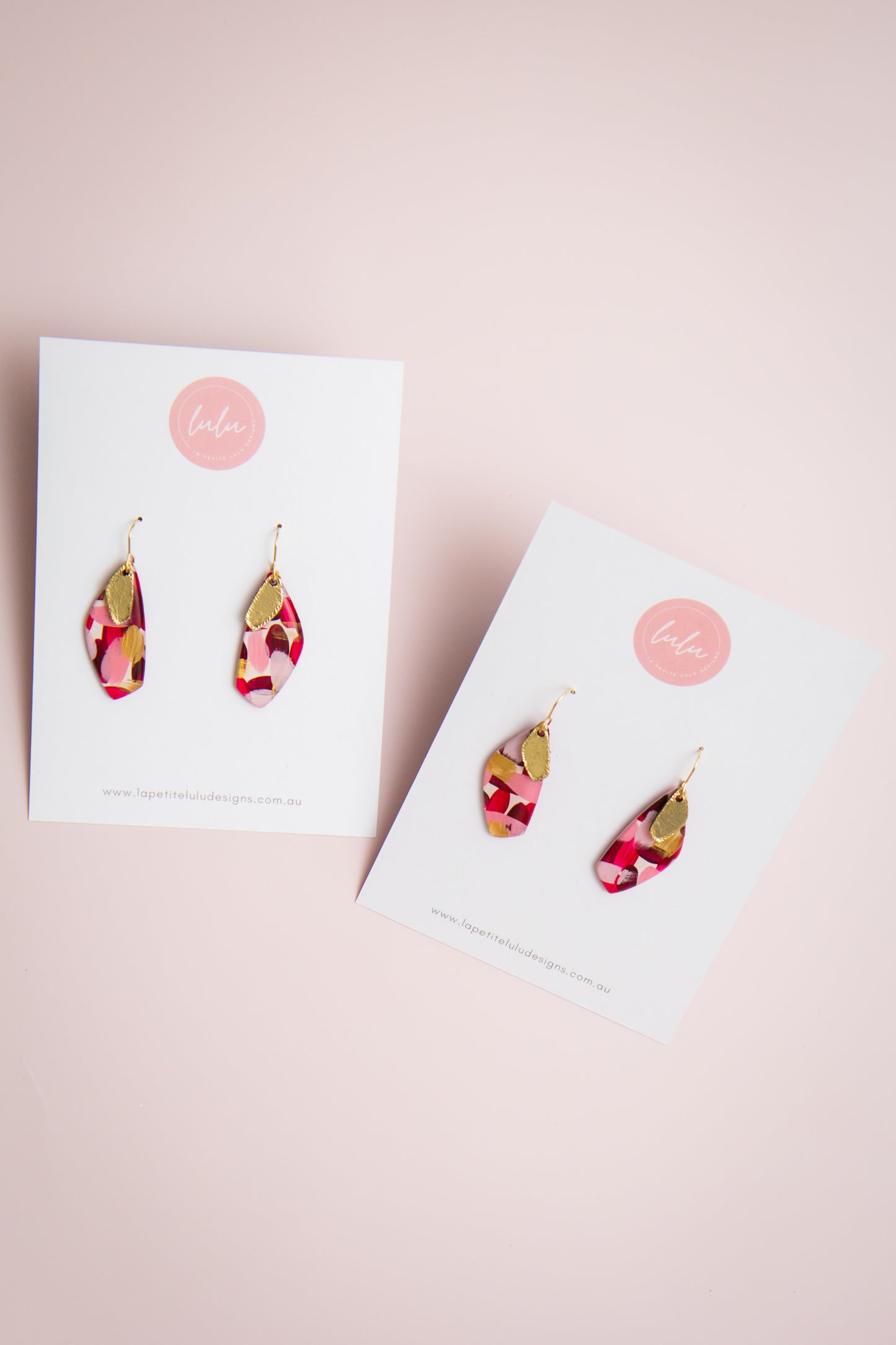Isolde Dangle | Mulled Horizon