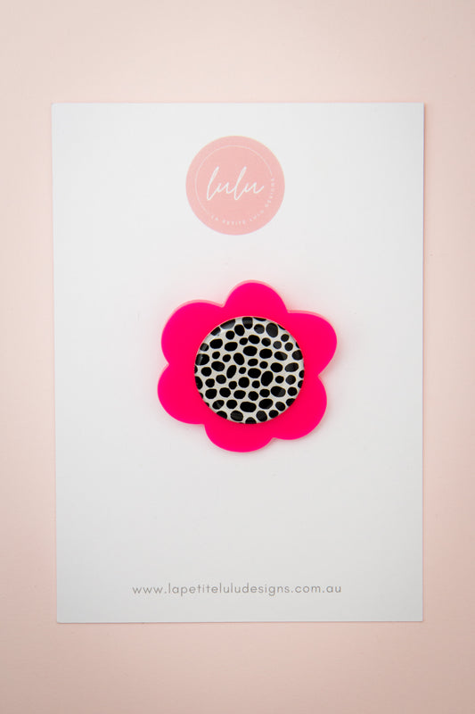 Flower Brooch | Cookies & Cream