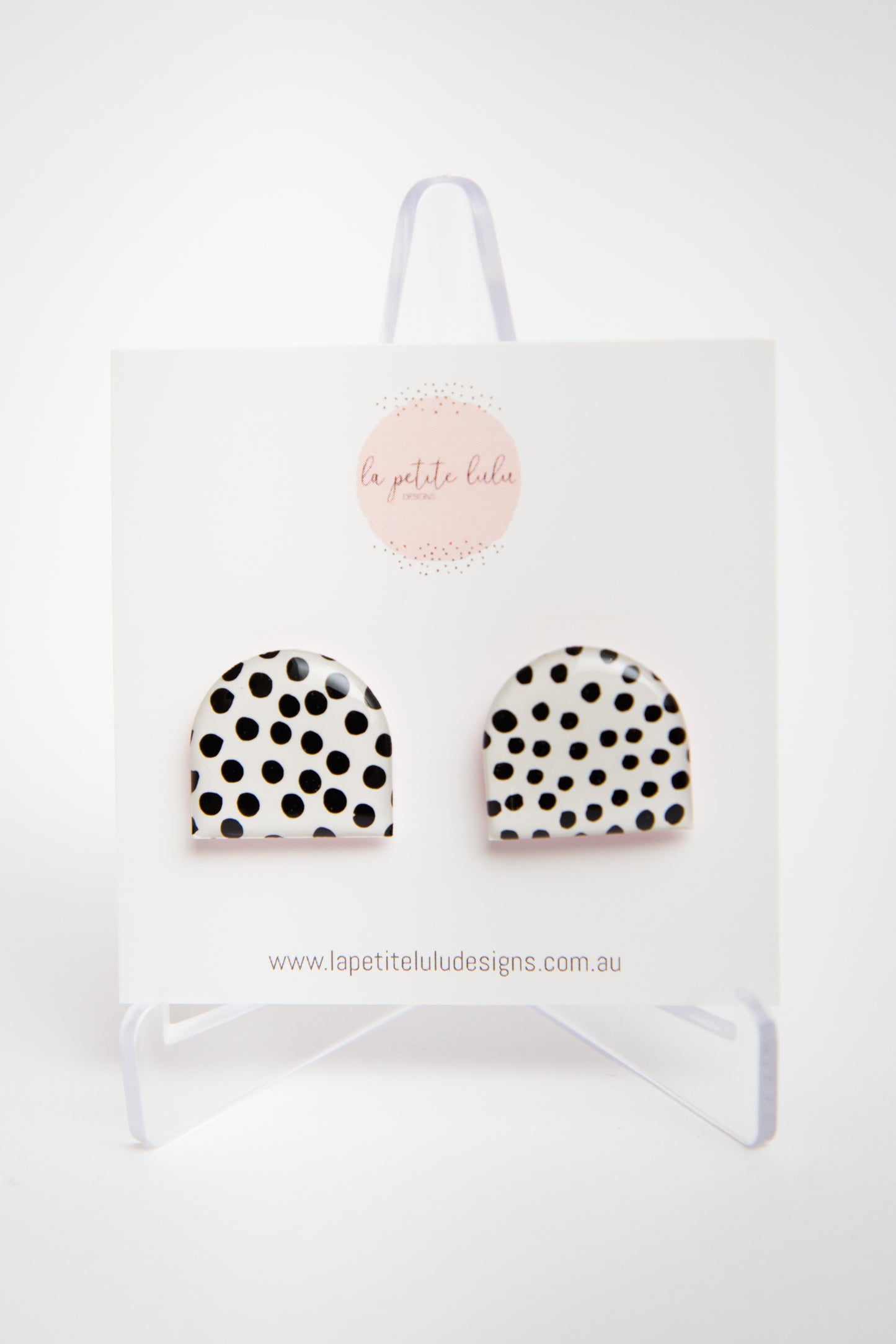 Arch Studs | Seeing Spots